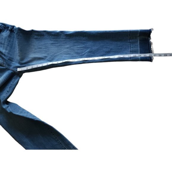 DL1961 Mara Ankle raw hem mid rise straight jean - Picture 8 of 9